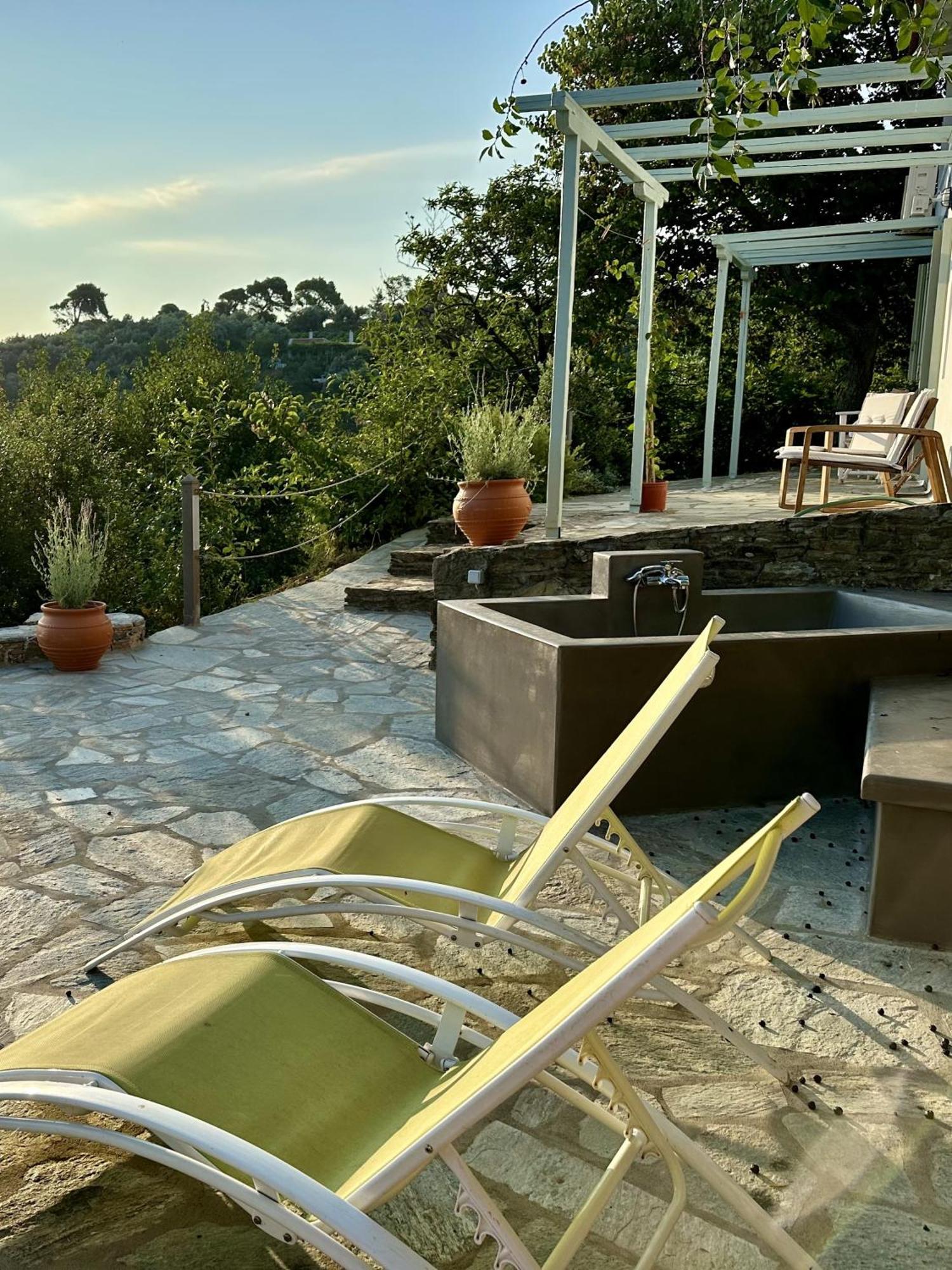 Olive Mill Cottage 斯科派洛斯 外观 照片